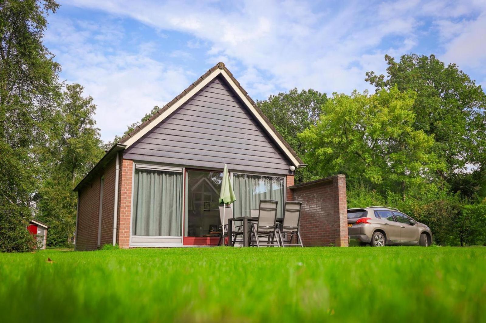 Vakantiepark Sallandshoeve Nieuw-Heeten Exterior foto