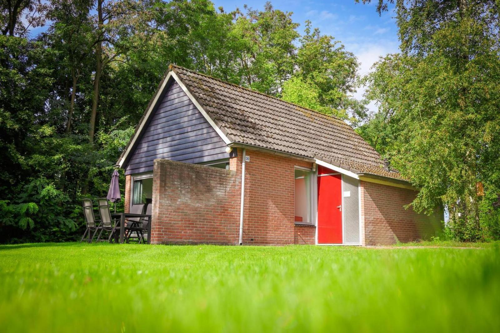 Vakantiepark Sallandshoeve Nieuw-Heeten Exterior foto