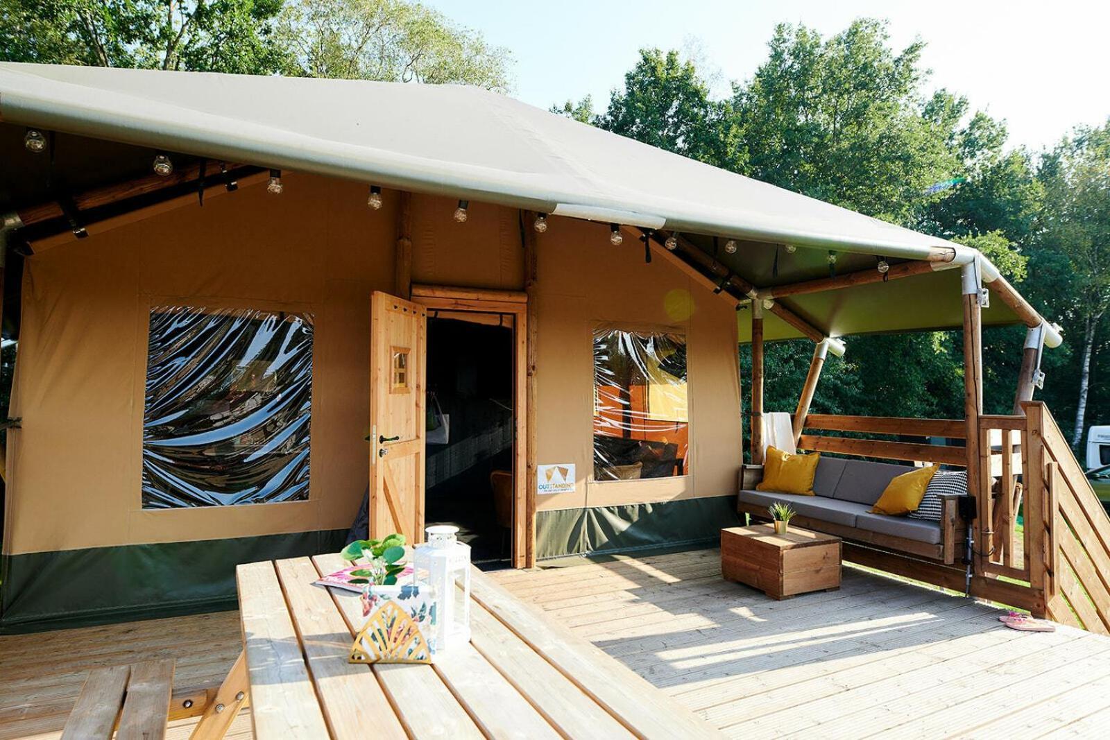 Vakantiepark Sallandshoeve Nieuw-Heeten Exterior foto